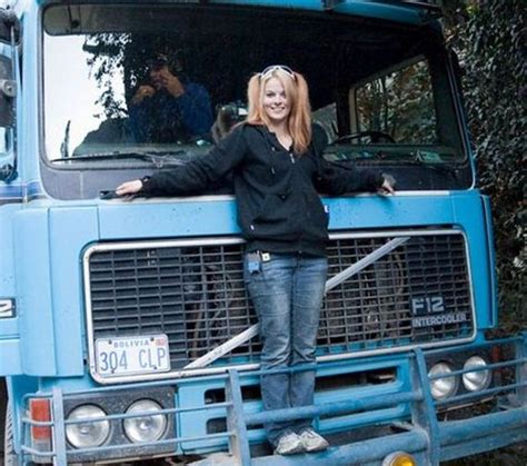 truck driver lisa kelly